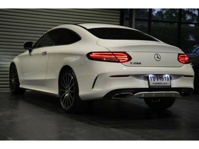 Mercedes-Benz C250 Coupe AMG 2016 รูปที่ 4